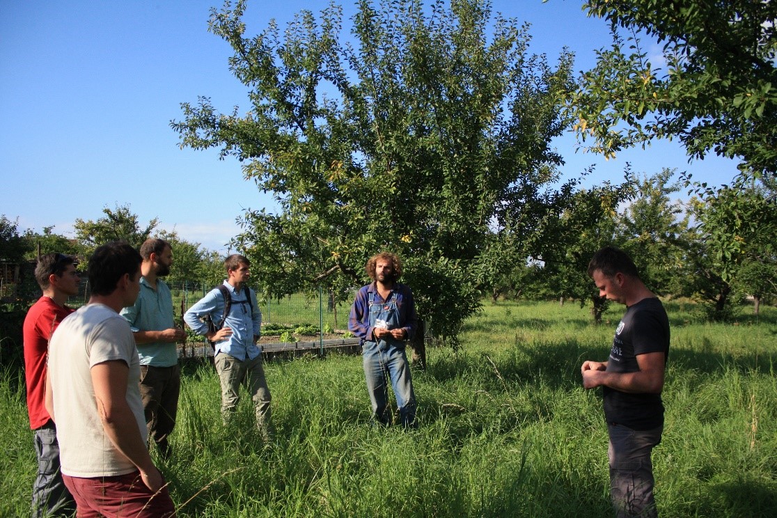 L’importance de l’écoute de l’expérience de terrain pour une agriculture durable et équilibrée